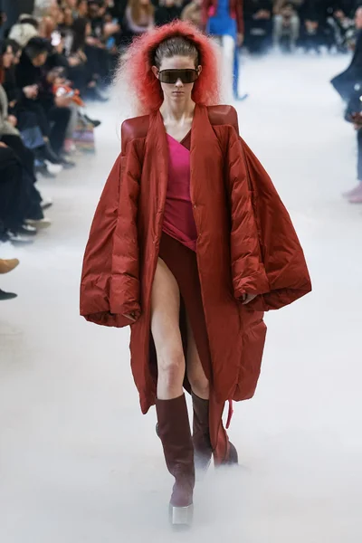 Look 34